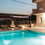 Ivan With Private Pool * Kastela