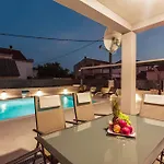 Ivan With Private Pool * Kastela
