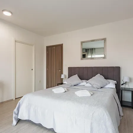 Appartement Ivan With Private Pool