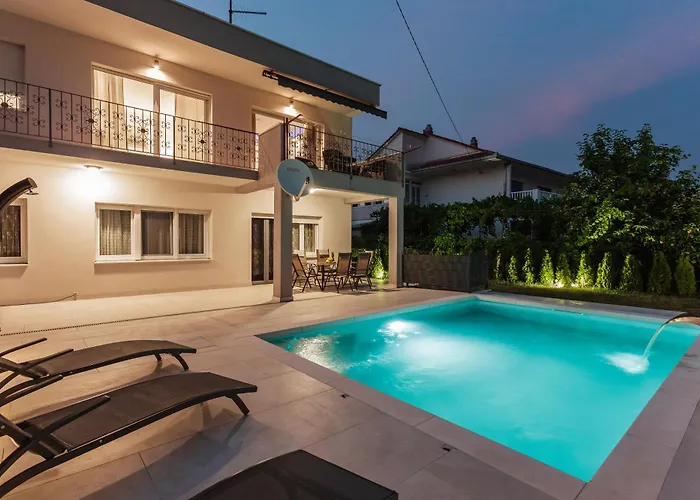 Appartement Ivan With Private Pool