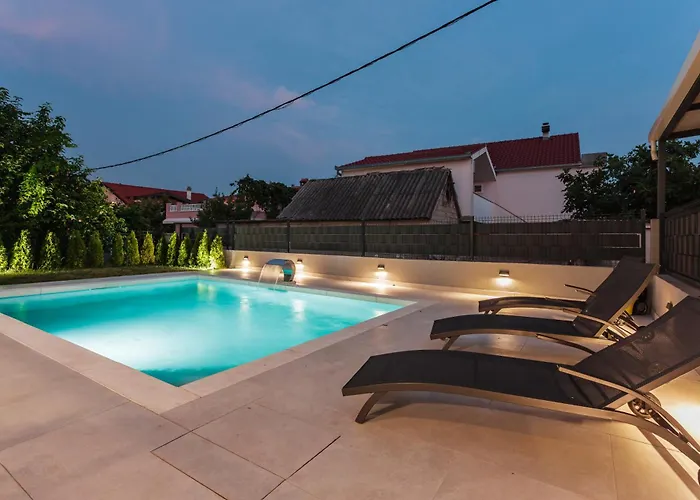 Ivan With Private Pool *