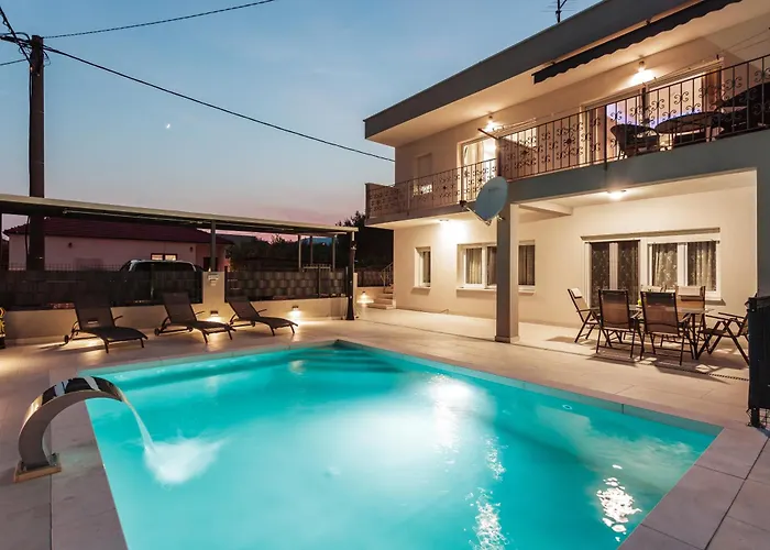 Ivan With Private Pool Kaštela