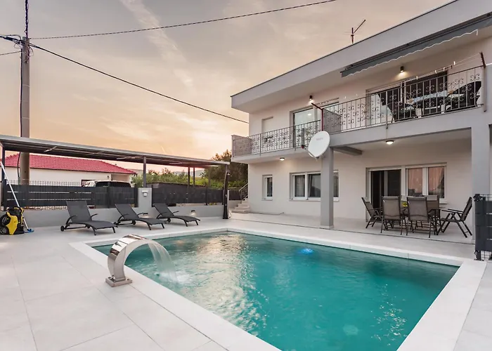 Ivan With Private Pool Appartement