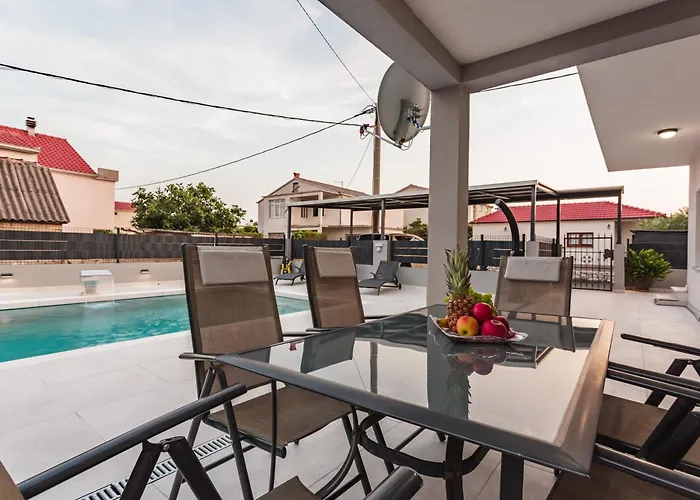 Ivan With Private Pool Kaštela