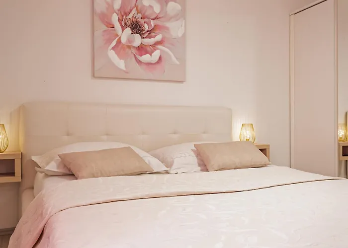 Ivan With Private Pool