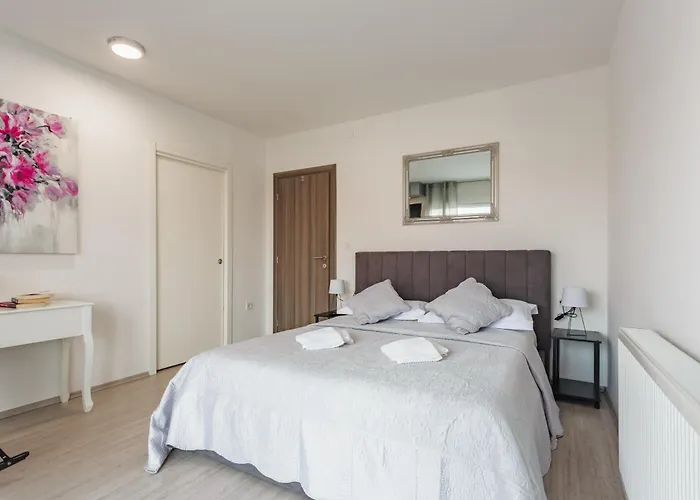 Appartement Ivan With Private Pool